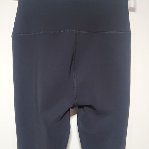 Alo Yoga Warrior High Waisted Cut Out Yoga Workout Full Length Leggings Size S - Picture 12 of 14